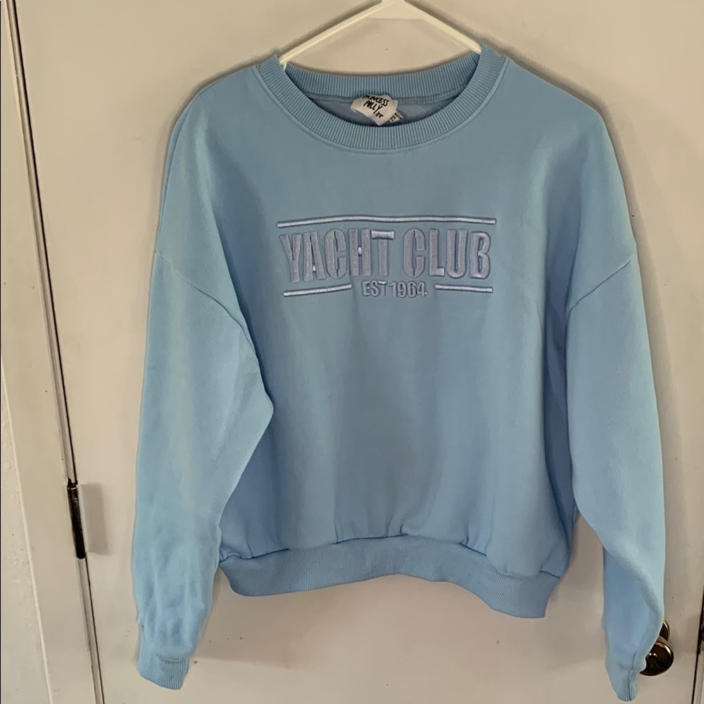 Princess Polly powder blue Yacht Club embroidered crewneck sweatshirt Size 6